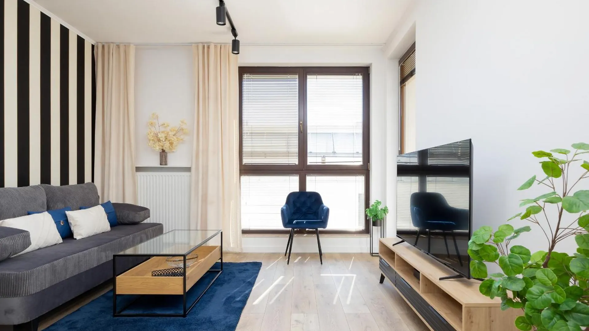 Nowoczesny Apartament Z Parkingiem Warszawa Mokotow By Noclegi Renters Warsaw