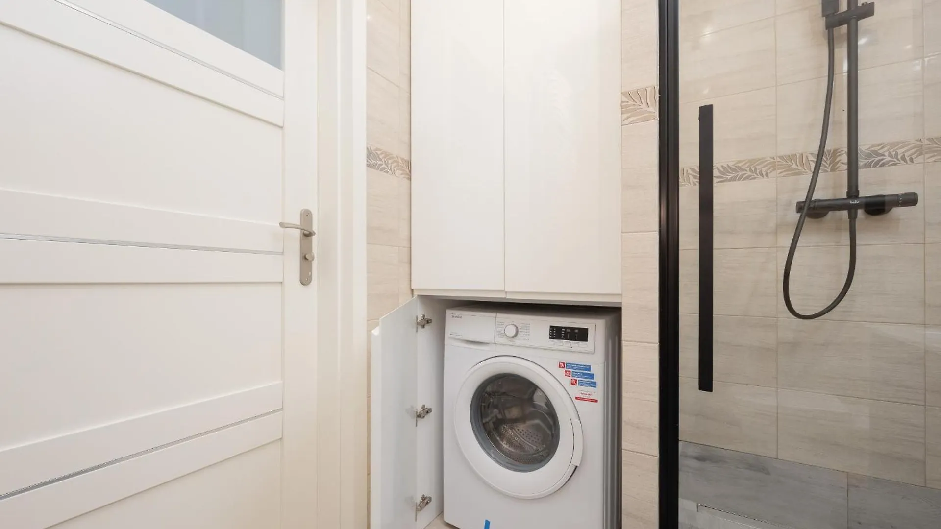 Nowoczesny Apartament Z Parkingiem Warszawa Mokotow By Noclegi Renters Apartment Warsaw
